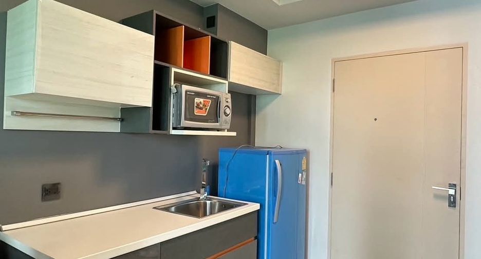 Wohnung zum Kauf mit 1 Zimmer in Bang Khun Thian, Bangkok