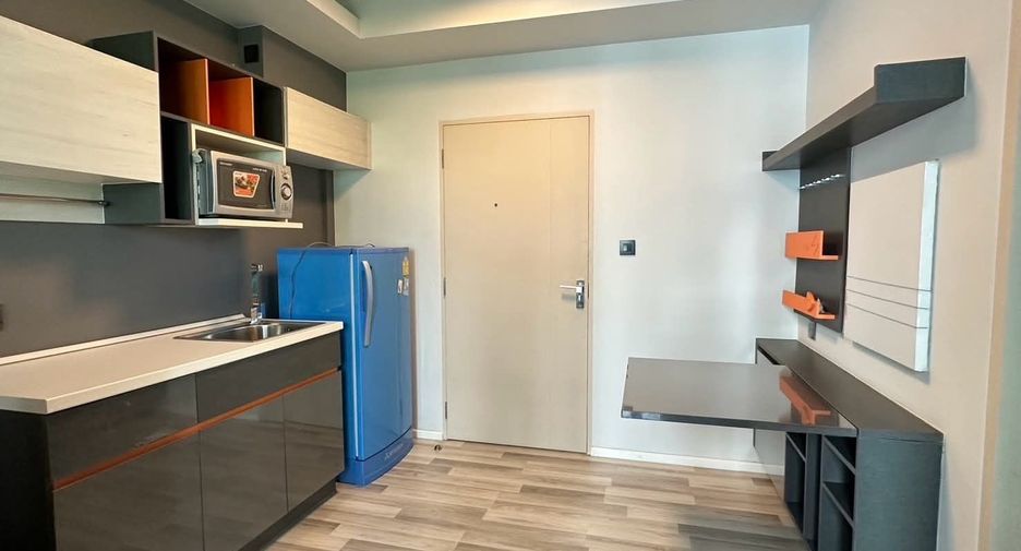 Wohnung zum Kauf mit 1 Zimmer in Bang Khun Thian, Bangkok