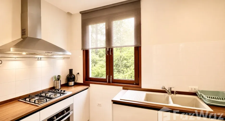 For rent 4 ベッドルーム villa in Thalang, Phuket