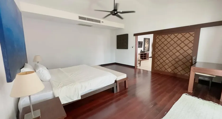 For sale 4 bedrooms villa in Kathu, Phuket