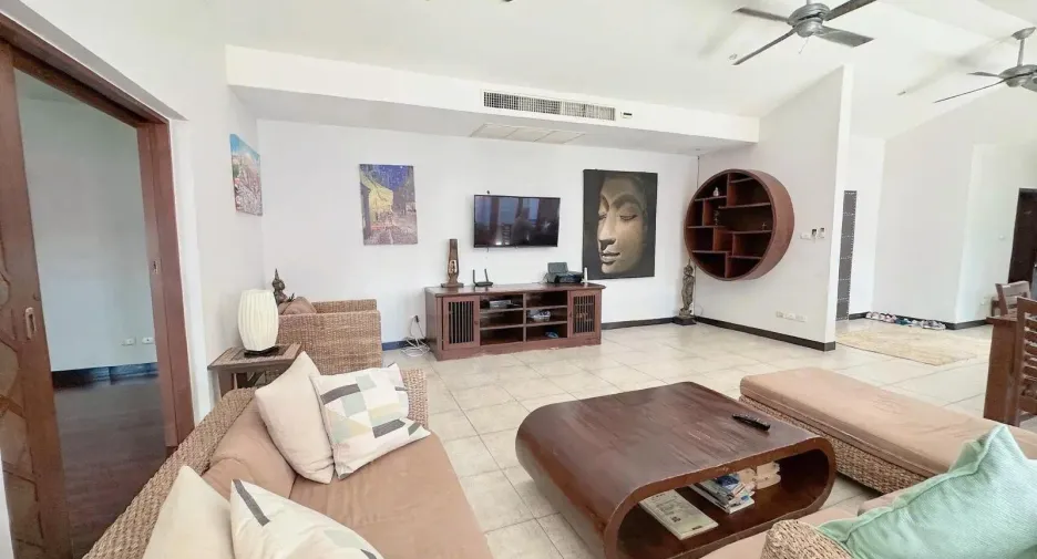 For sale 4 bedrooms villa in Kathu, Phuket