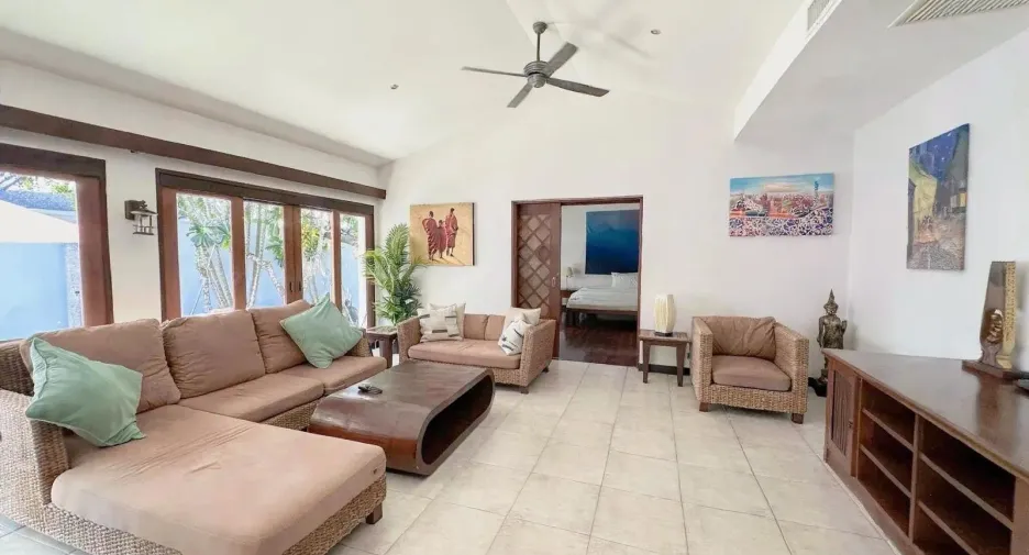 For sale 4 bedrooms villa in Kathu, Phuket