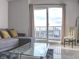 出租 2 卧室 公寓 在 Phuket Town, 普吉