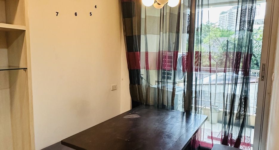 À vendre 1 chambre condo à Khlong Toei, Bangkok