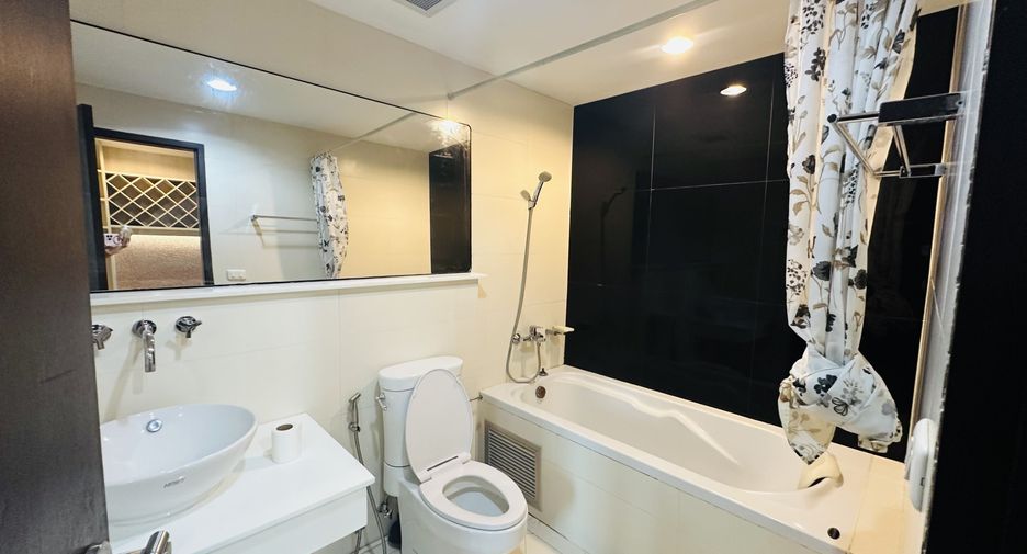 À vendre 1 chambre condo à Khlong Toei, Bangkok