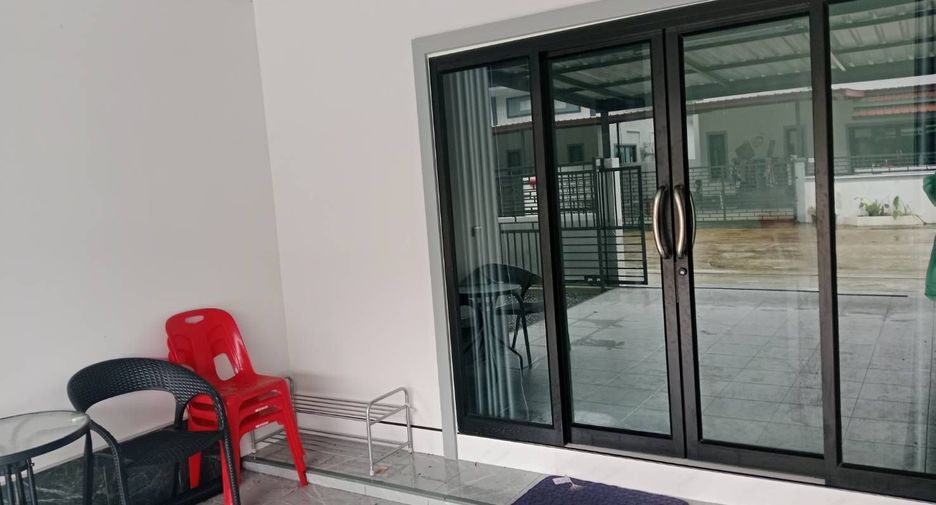 Casa adosada en alquiler de 2 habitaciones en Mueang Krabi, Krabi