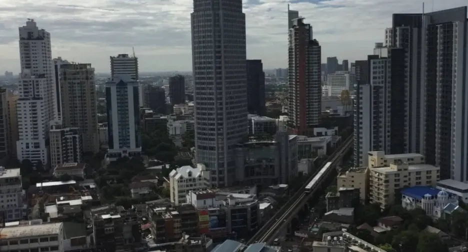 Wohnung zum Kauf mit 1 Zimmer in Khlong Toei, Bangkok