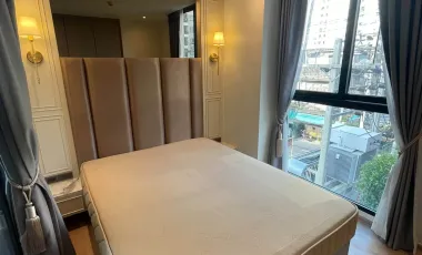 Condo en venta de 2 habitaciones en Thon Buri, Bangkok
