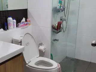 For sale 1 bed condo in Chom Thong, Bangkok