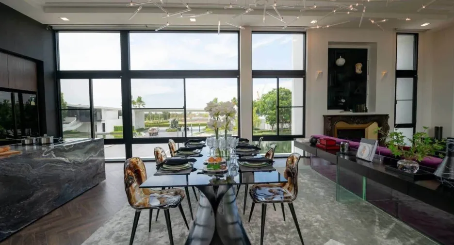 Haus zur Miete mit 5 Zimmer in Saphan Sung, Bangkok