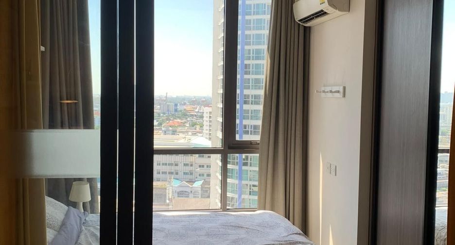 For sale 1 bed condo in Khlong Toei, Bangkok