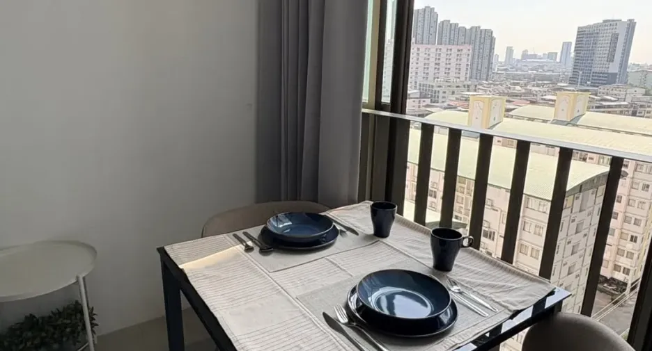 À louer 1 chambre condo à Bang Na, Bangkok