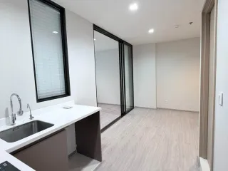 For sale 1 bed condo in Thon Buri, Bangkok