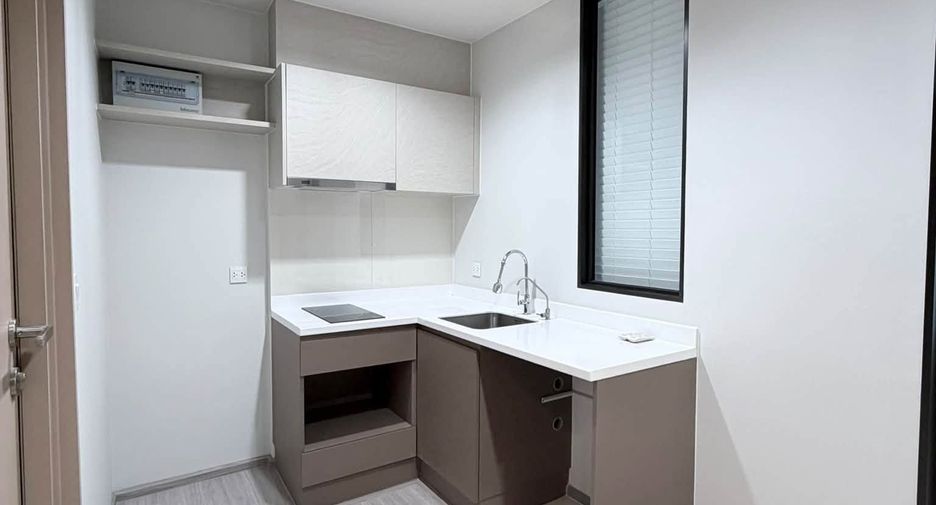 For sale 1 Beds condo in Thon Buri, Bangkok