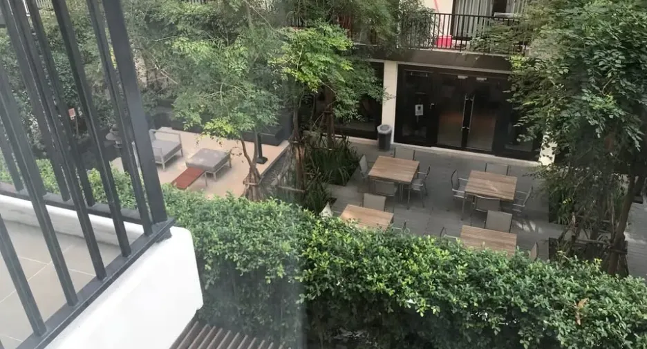 For rent 1 bed condo in Khlong Toei, Bangkok