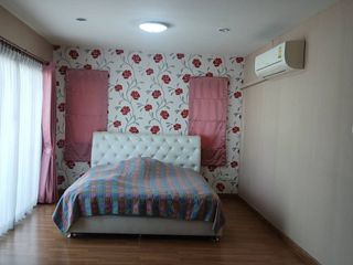 À vendre 3 chambres maison à Si Racha, Chonburi