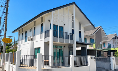 For sale 3 bedrooms house in Si Racha, Chonburi