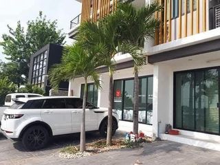 À vendre et à louer 4 chambres local commercial à Bang Lamung, Chonburi
