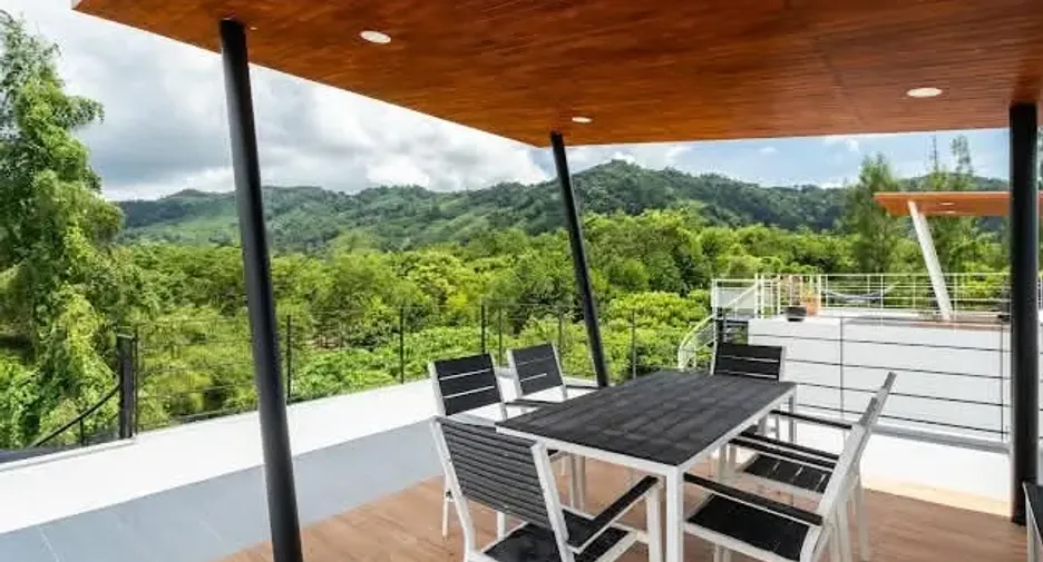 Villa en alquiler de 5 habitaciones en Kathu, Phuket