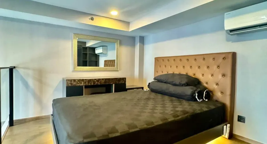 For rent 1 bed condo in Bang Rak, Bangkok