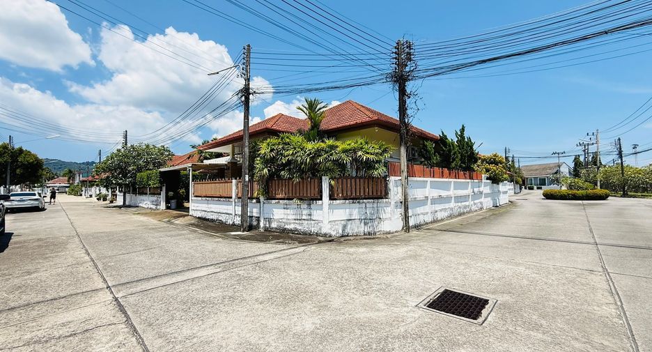 For sale 3 bedrooms house in Mueang Phuket, Phuket