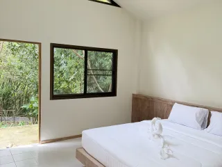 出租 1 卧室 独立屋 在 塔朗, 普吉