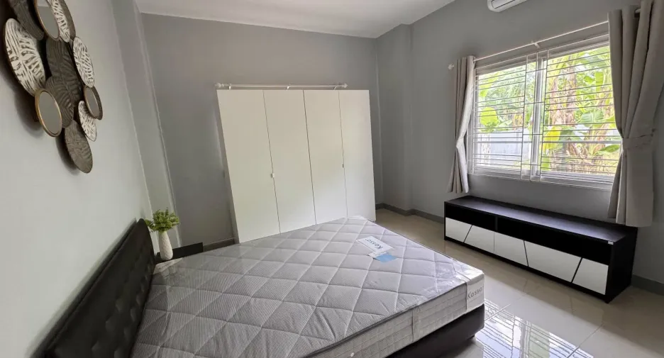 Casa en alquiler de 3 habitaciones en Thalang, Phuket