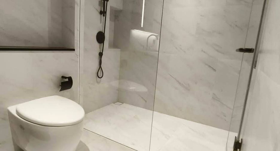 Condo en alquiler de 2 habitaciones en Sathon, Bangkok