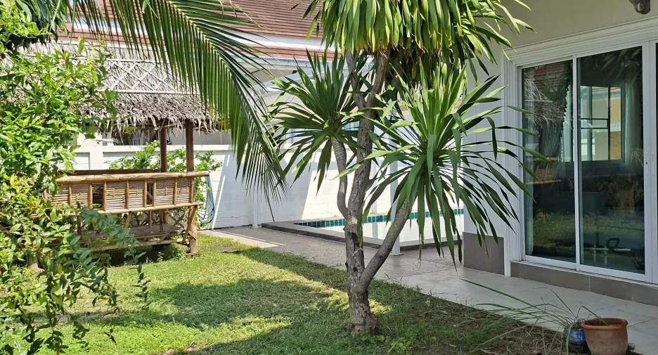 For rent 3 ベッドルーム villa in Bang Saray, Pattaya