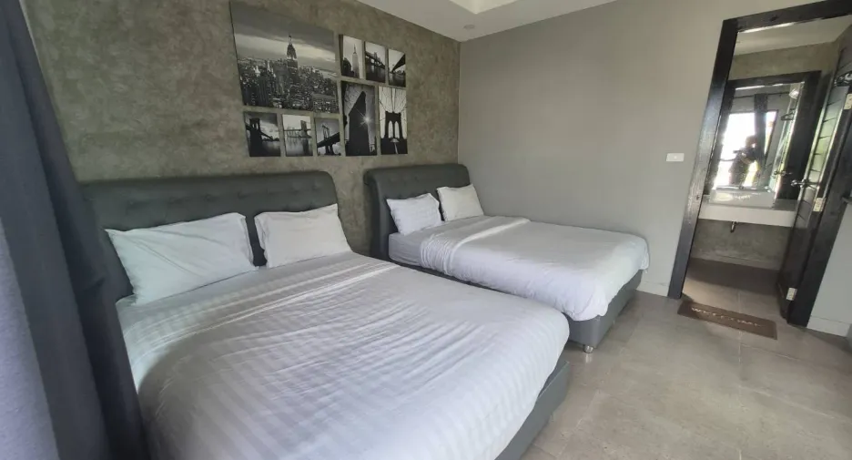For rent 3 bedrooms villa in Hua Hin, Prachuap Khiri Khan