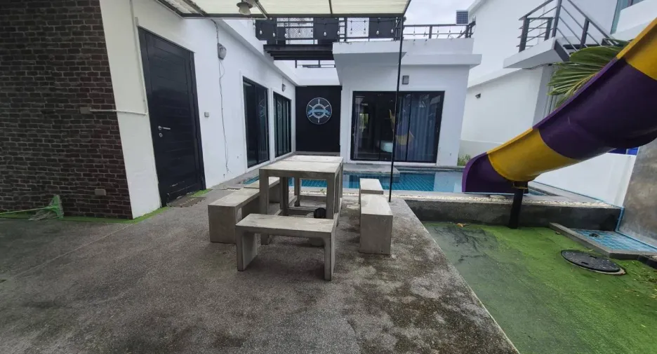 For rent 3 bedrooms villa in Hua Hin, Prachuap Khiri Khan
