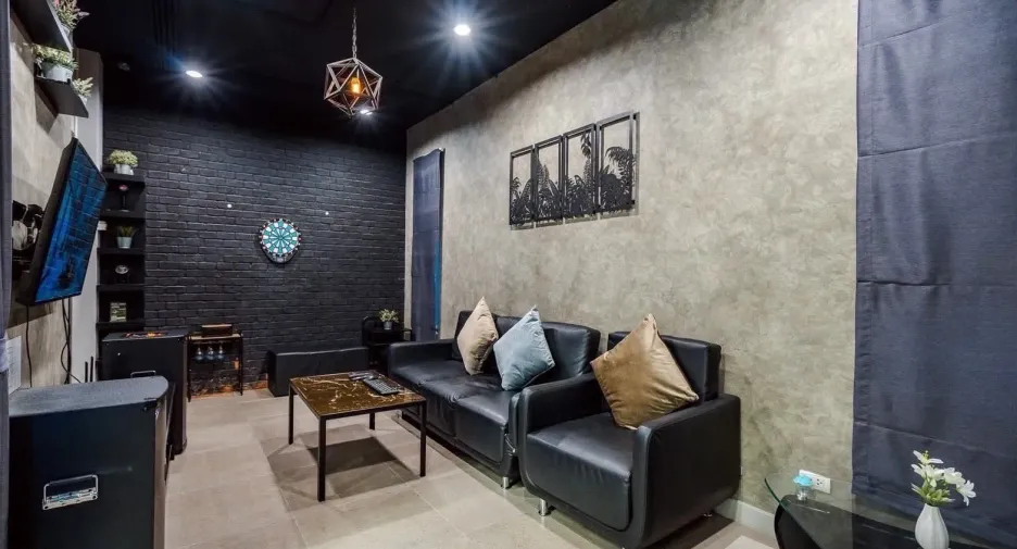 For rent 3 bedrooms villa in Hua Hin, Prachuap Khiri Khan