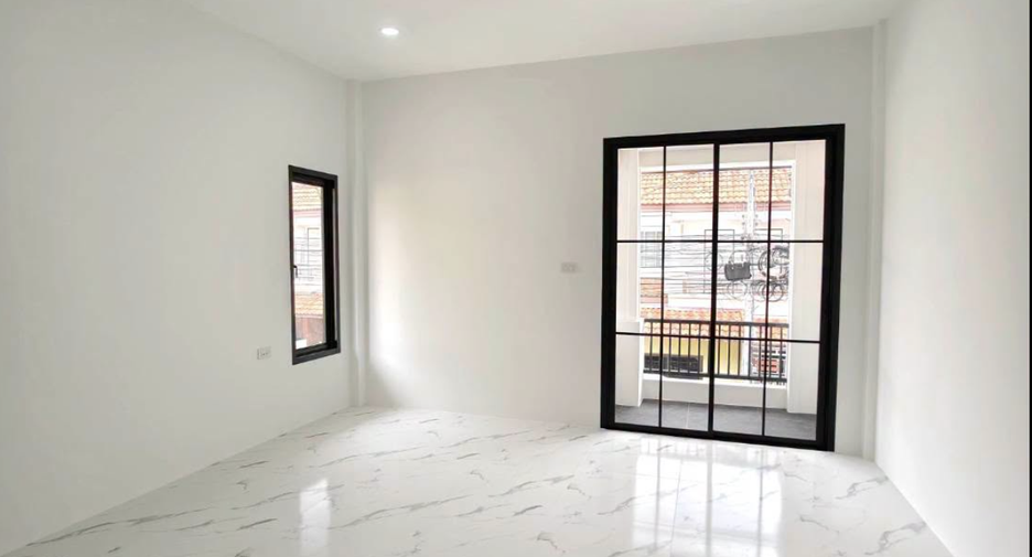 Casa en venta de 3 habitaciones en Mueang Phuket, Phuket