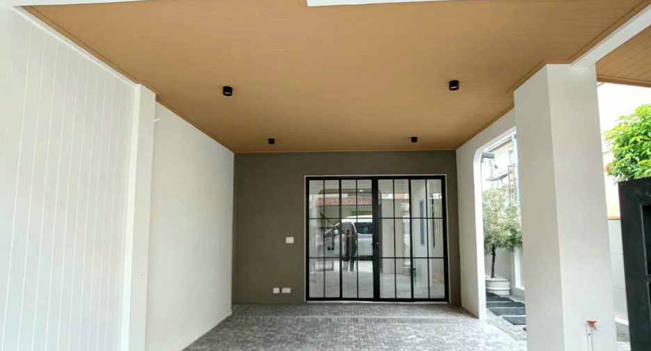 Casa en venta de 3 habitaciones en Mueang Phuket, Phuket