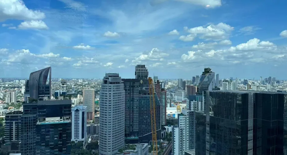 ให้เช่า 3 ห้องนอน คอนโด ใน คลองเตย, กรุงเทพฯ