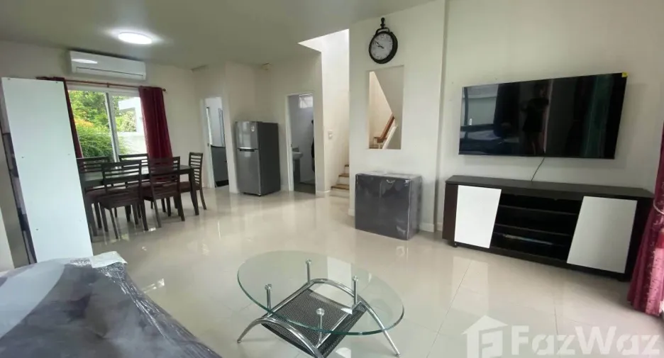 Casa en venta y en alquiler de 3 habitaciones en San Sai, Chiang Mai