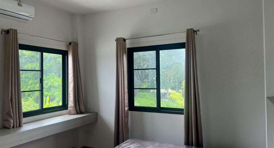 For rent 4 bedrooms house in Mueang Chiang Mai, Chiang Mai