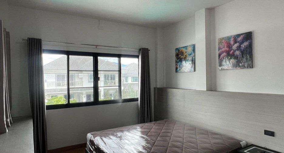For rent 4 bedrooms house in Mueang Chiang Mai, Chiang Mai