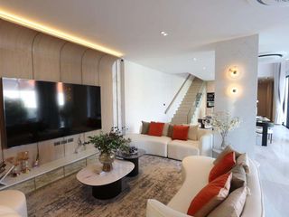 For rent 4 bedrooms house in Saraphi, Chiang Mai