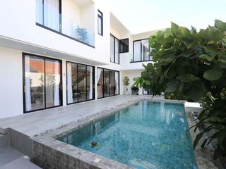 For rent 4 bedrooms house in Saraphi, Chiang Mai