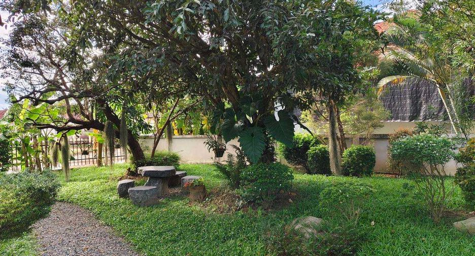 For rent 4 bedrooms house in Doi Saket, Chiang Mai