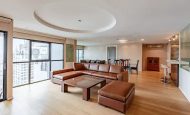 For rent そして for sale 3 ベッドルーム condo in Sathon, Bangkok