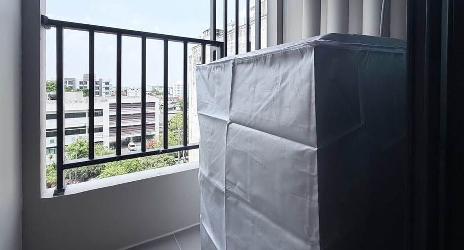 Wohnung zur Miete mit Studio in Lat Phrao, Bangkok