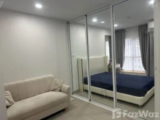 À louer studio condo à Bang Phlat, Bangkok
