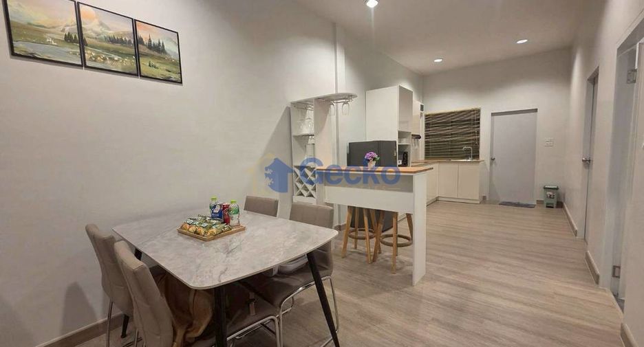 Haus zur Miete mit 2 Zimmer in Bang Lamung, Chonburi