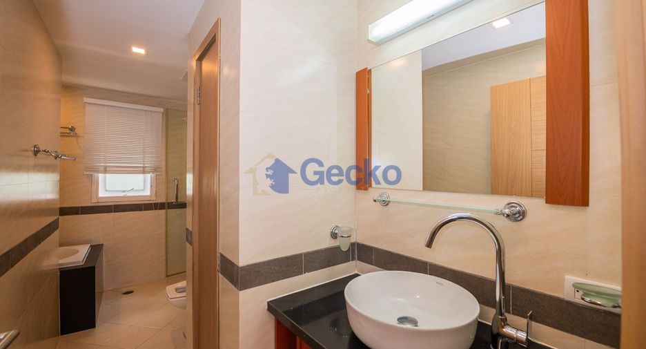 For rent 2 bedrooms condo in Bang Lamung, Chonburi