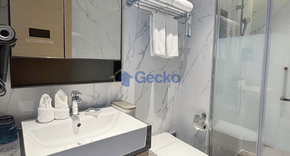 À vendre 2 chambres condo à Bang Lamung, Chonburi