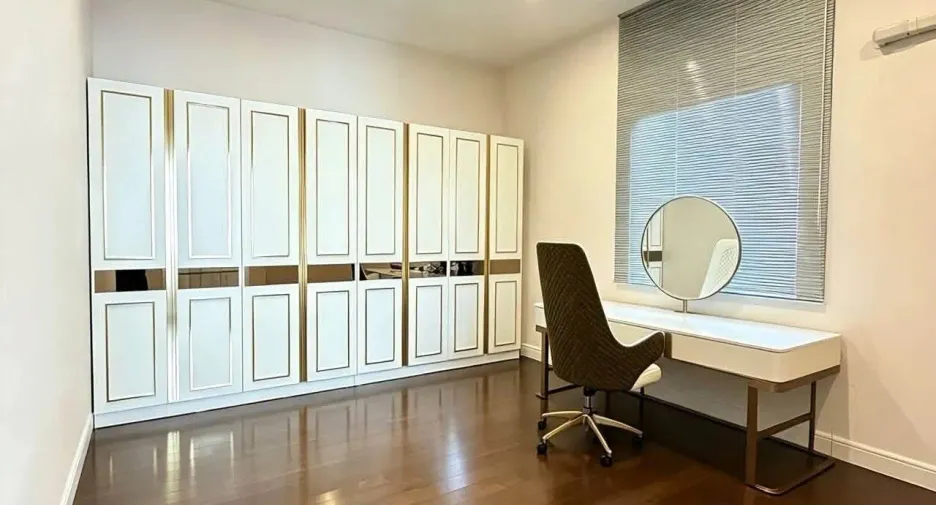 ขาย 5 ห้องนอน บ้านเดี่ยว ใน บางกะปิ, กรุงเทพฯ