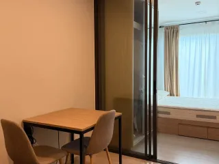 Wohnung zur Miete mit 1 Zimmer in Phra Khanong, Bangkok