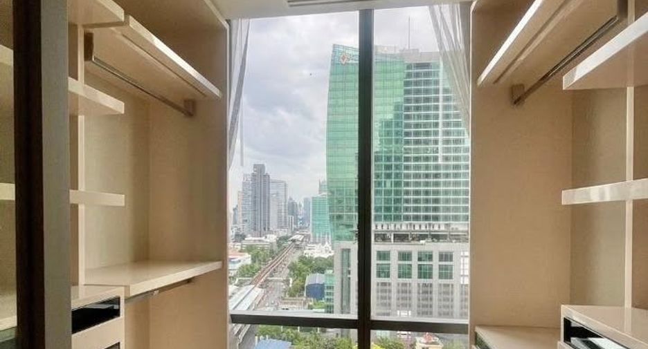 For rent 2 bedrooms condo in Sathon, Bangkok